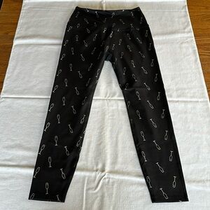 Beyond Yoga High Waist Leggings Metallic Champagne Glasses Black S